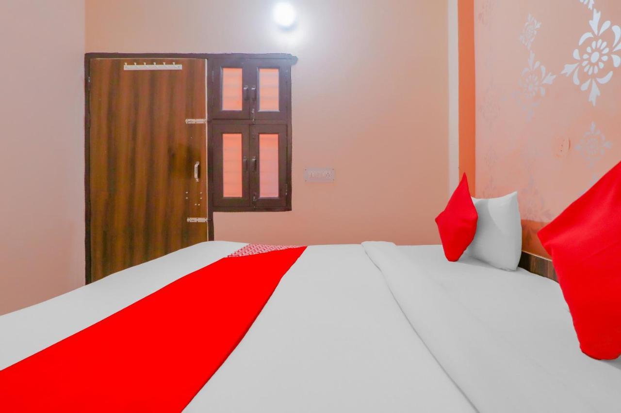 Hotel O Bhardwaj Guest House Garhi Harsaru Exteriér fotografie